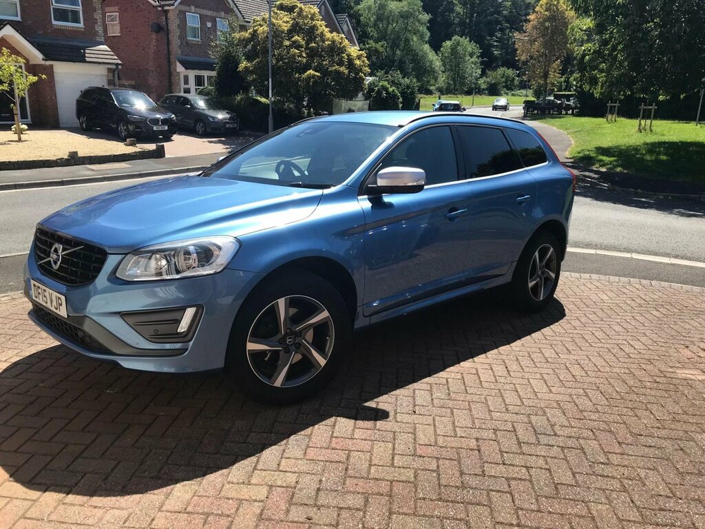 Volvo XC60 2.0 D4 R-design Euro 6 Ss