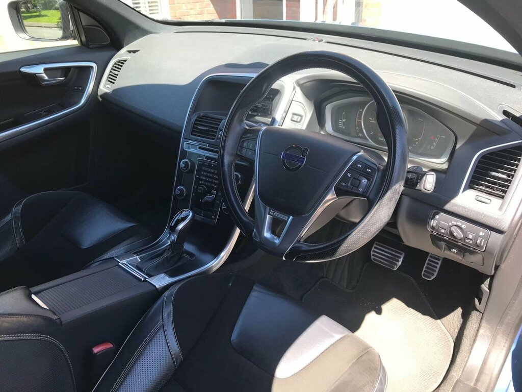 Volvo XC60 2.0 D4 R-design Euro 6 Ss #5