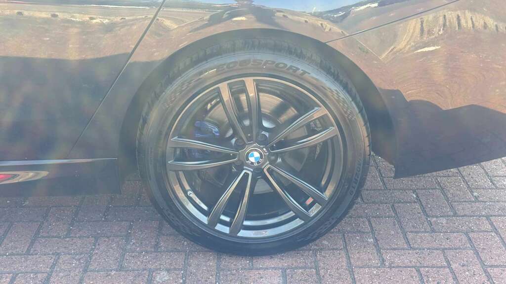 BMW 6 Series 640I Xdrive M Sport 2019 Black #3
