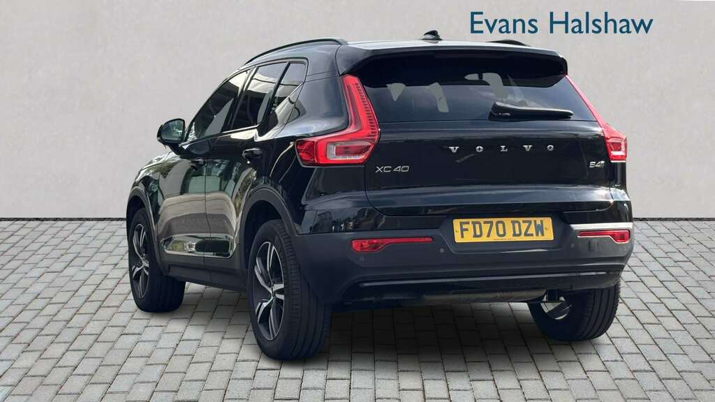 Volvo XC40 2.0 B4p R Design Awd 2020 Black