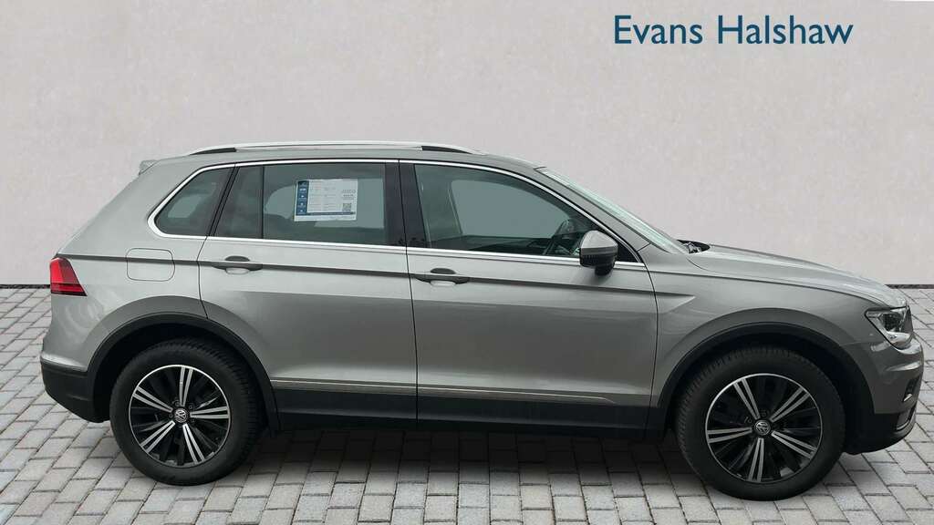 Volkswagen Tiguan 1.4 Tsi 150 4Motion Se Nav Dsg 2018 Silver #3