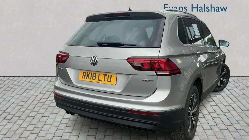 Volkswagen Tiguan 1.4 Tsi 150 4Motion Se Nav Dsg 2018 Silver #2