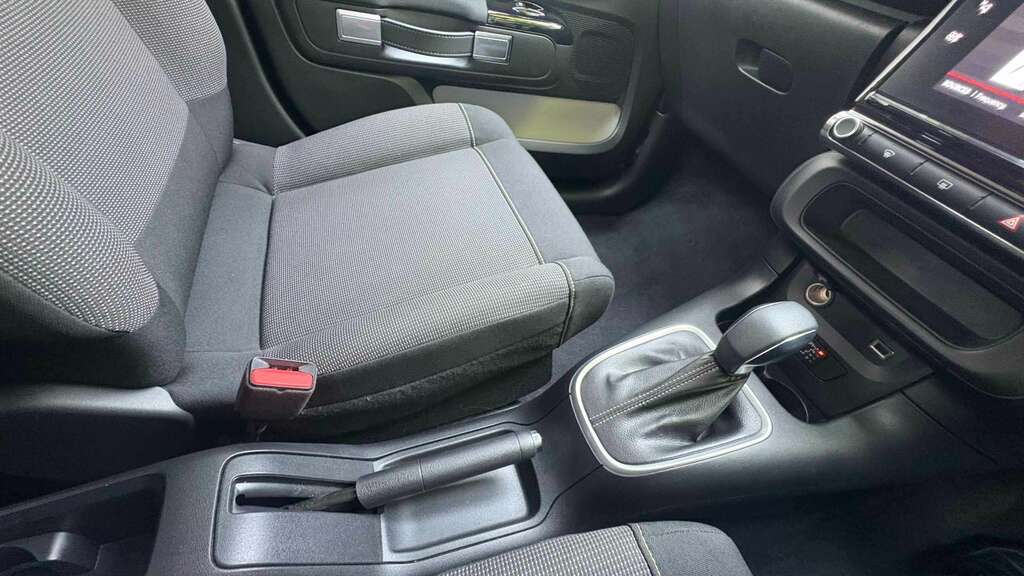 Citroen C3 1.2 Puretech 110 Plus Eat6 2023 MC73TFY Grey #5
