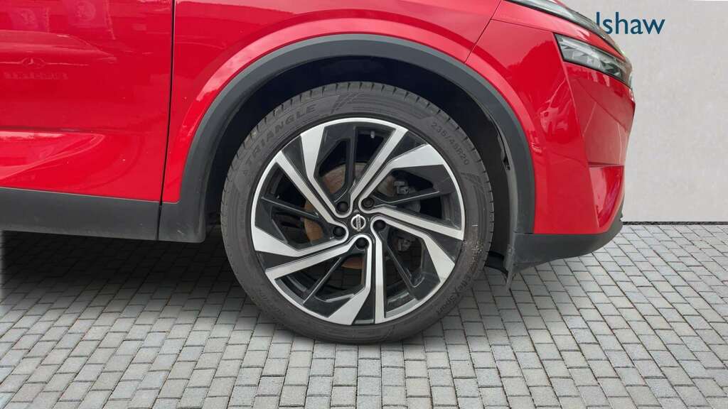 Nissan Qashqai 1.3 Dig-t Mh 158 Tekna 2021 YHZ5644 Red #3