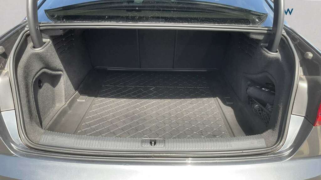Audi A4 2.0 Tdi Black Edition 2018 Grey #6