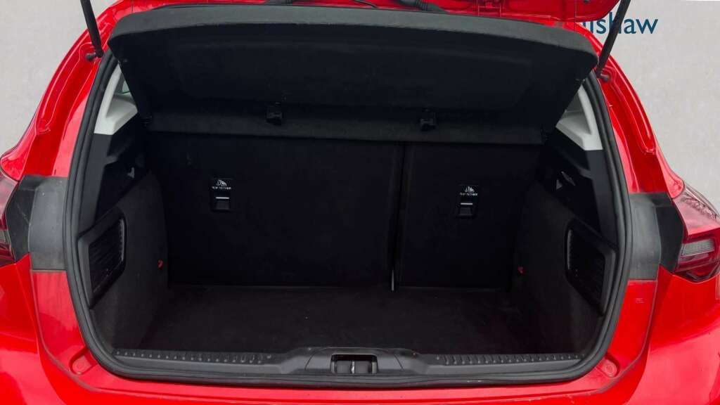 Ford Focus 1.0 Ecoboost Titanium 2023 YGZ3984 Red #5