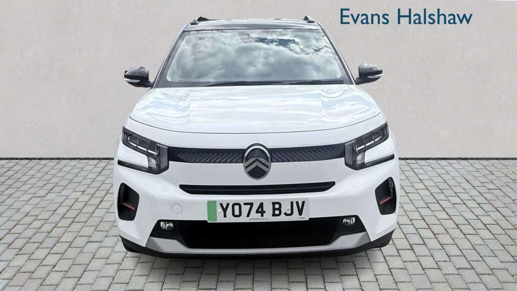 Citroen C3 83Kw Max 44Kwh 2024 YO74BJV White #3