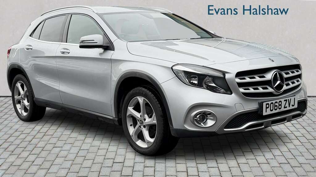 Mercedes-Benz GLA Class 200 Sport 2018 Silver