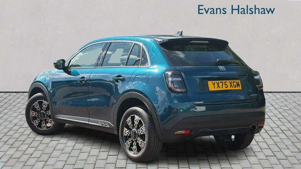 Fiat 600 1.2 Hybrid 48V Edct-6 2026 Green