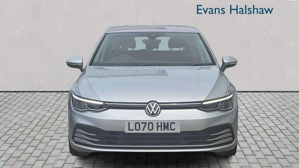 Volkswagen Golf 1.5 Etsi 150 Life Dsg 2021 Silver #4