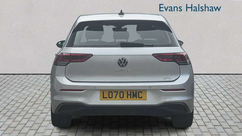 Volkswagen Golf 1.5 Etsi 150 Life Dsg 2021 Silver #5