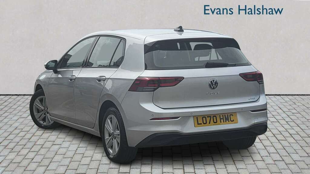 Volkswagen Golf 1.5 Etsi 150 Life Dsg 2021 Silver #3