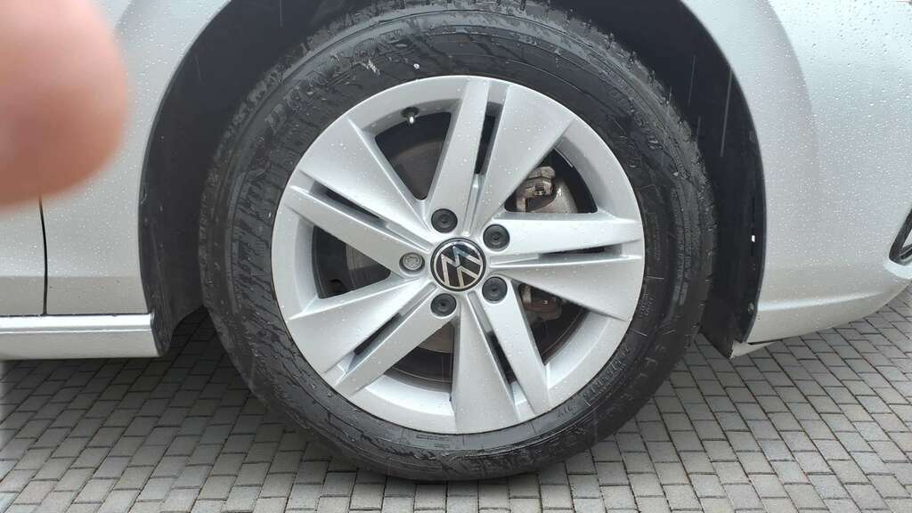 Volkswagen Golf 1.5 Etsi 150 Life Dsg 2021 Silver #6