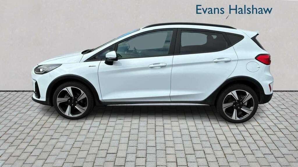 Ford Fiesta 1.0 Ecoboost Hybrid Mhev 125 Active 2023 YJ23BCM White #4