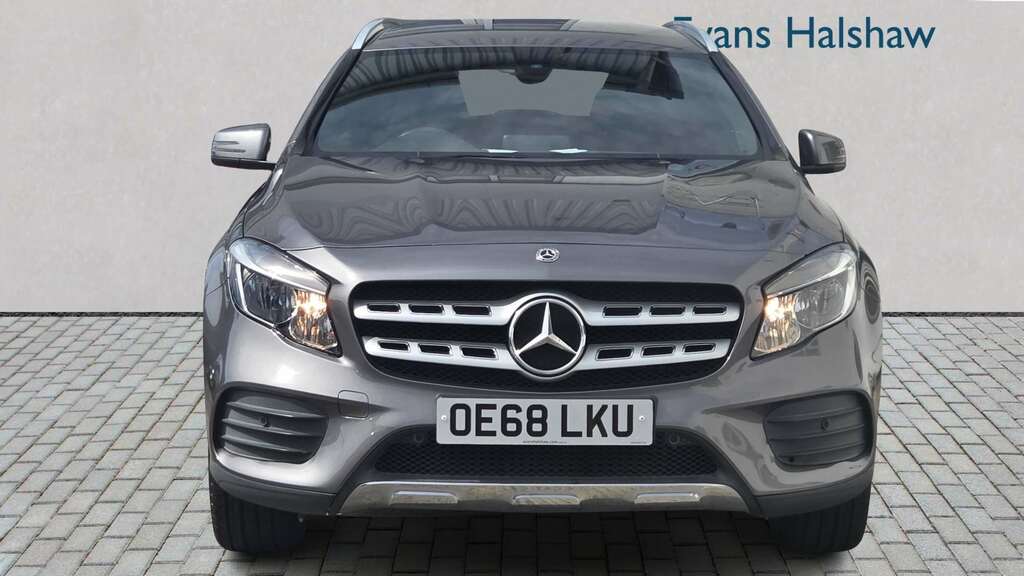 Mercedes-Benz GLA Class 200 Amg Line Executive 2019 OE68LKU Grey #3