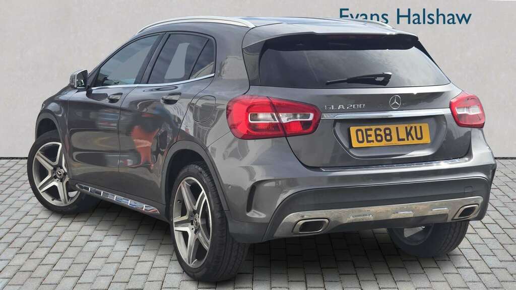 Mercedes-Benz GLA Class 200 Amg Line Executive 2019 Grey