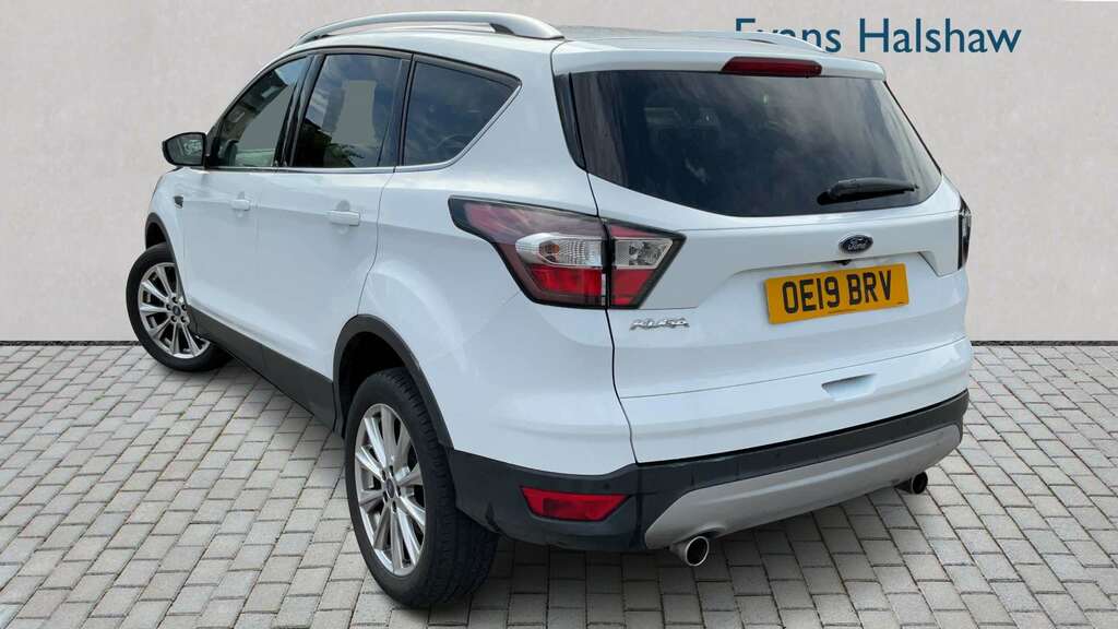 Ford Kuga 1.5 Ecoboost Titanium Edition 2Wd 2019 OE19BRV White #2