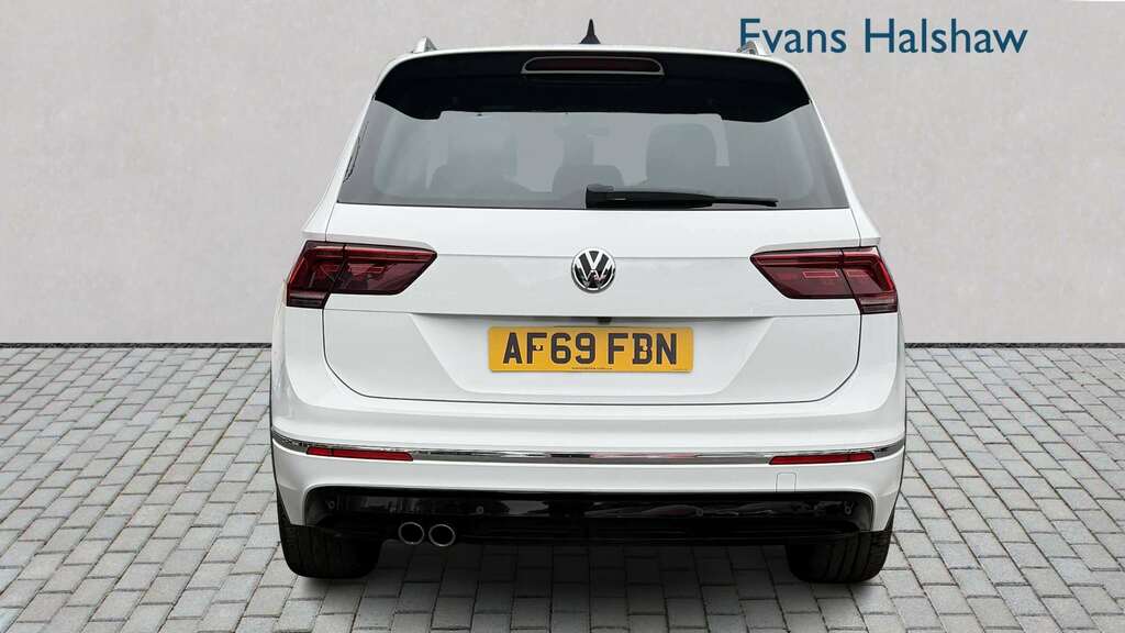 Volkswagen Tiguan 2.0 Tsi 230 4Motion Sel Dsg 2019 AF69FBN White #5