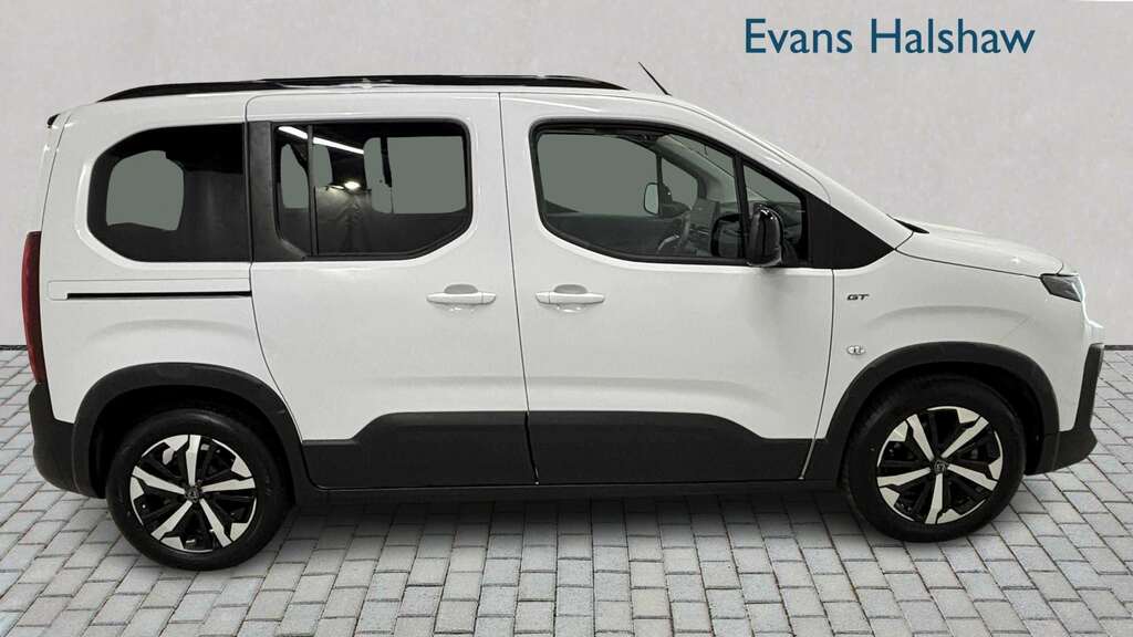 Peugeot e-Rifter 100Kw Gt 52Kwh 2024 White #2