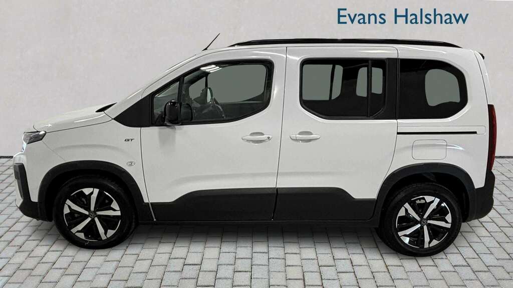 Peugeot e-Rifter 100Kw Gt 52Kwh 2024 White #5