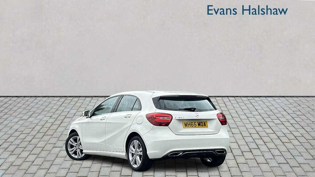 Mercedes-Benz A Class A180d Sport 2016 White