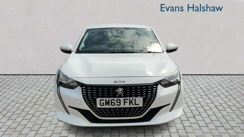 Peugeot 208 1.2 Puretech Active 2020 GM69FKL White #2