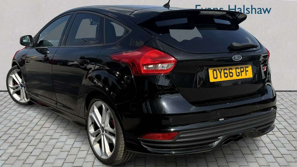 Ford Focus 2.0T Ecoboost St-3 2016 OY66GPF Black