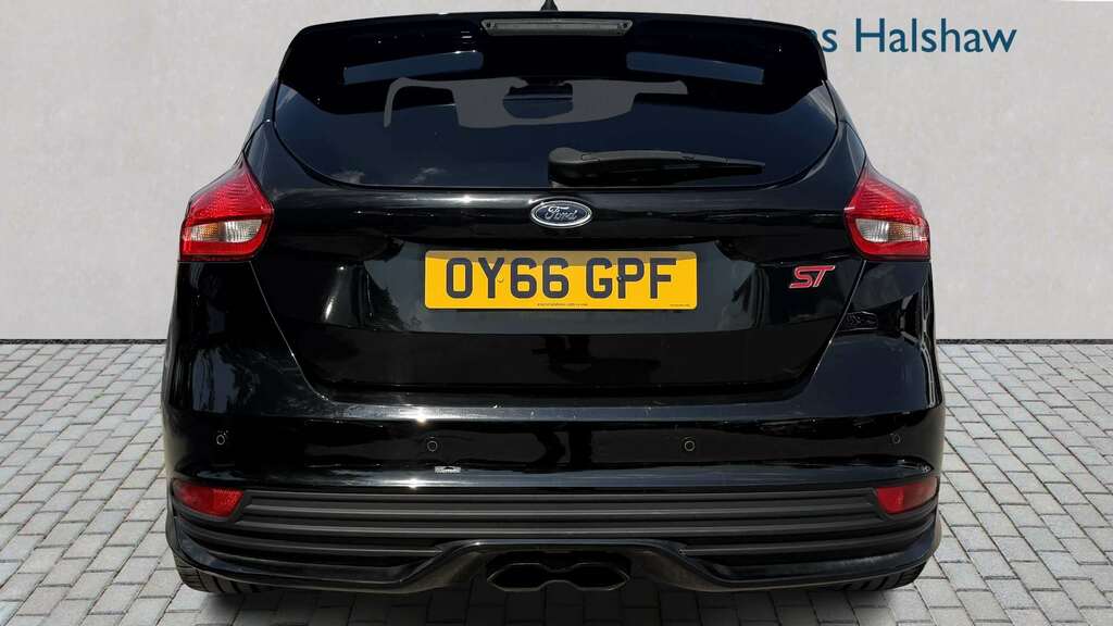 Ford Focus 2.0T Ecoboost St-3 2016 OY66GPF Black #5