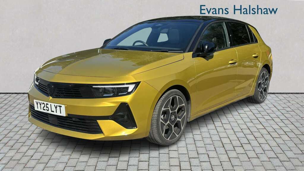 Vauxhall Astra 1.2 Turbo 130 Ultimate 2025 Yellow
