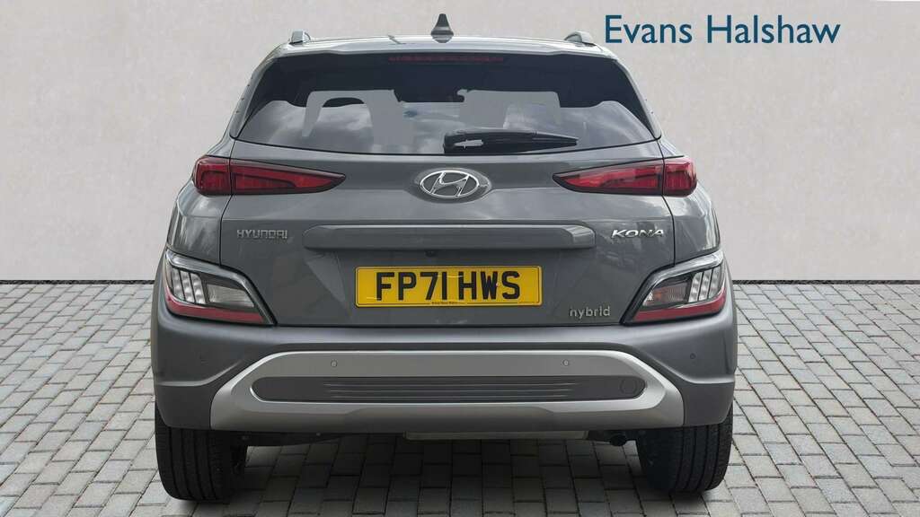 Hyundai Kona 1.6 Gdi Hybrid Ultimate Dct 2021 Grey #3