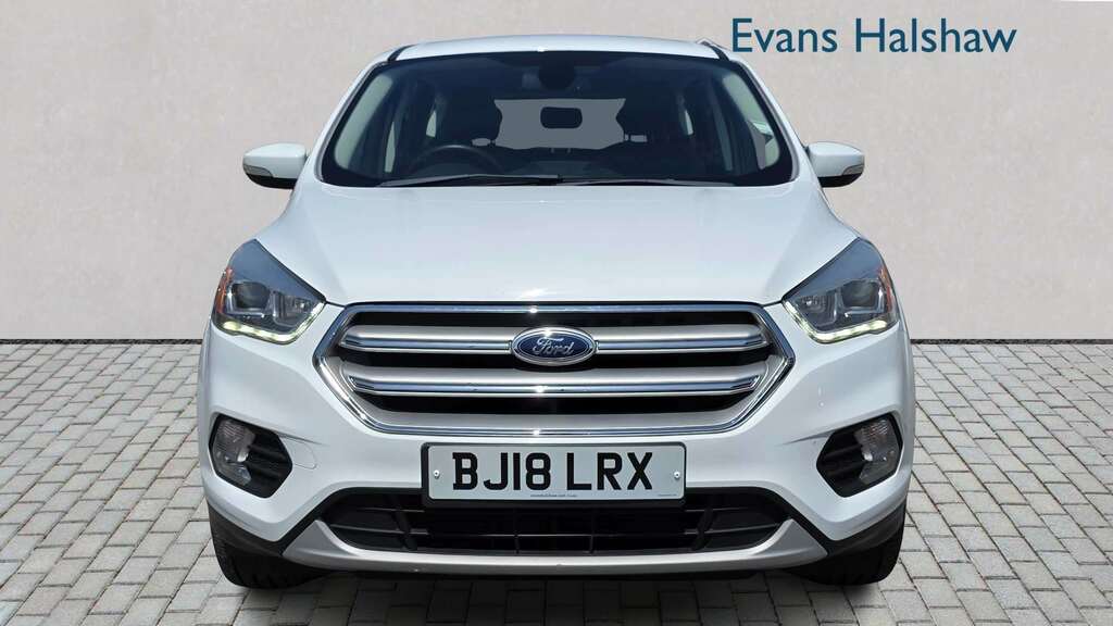 Ford Kuga 2.0 Tdci 180 Titanium 2018 BJ18LRX White #3