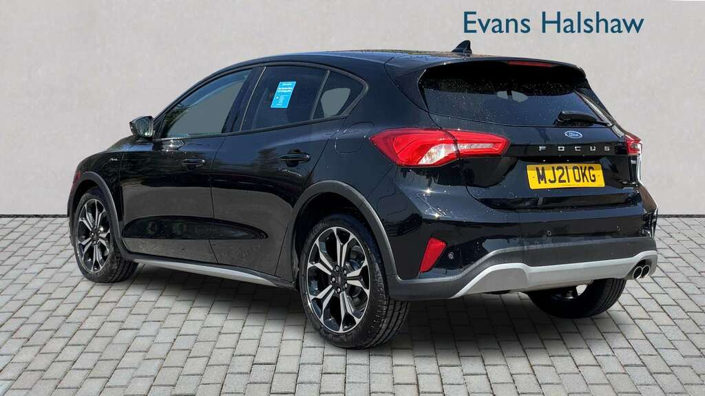 Ford Focus 1.0 Ecoboost Hybrid Mhev 125 Active X Edition Black