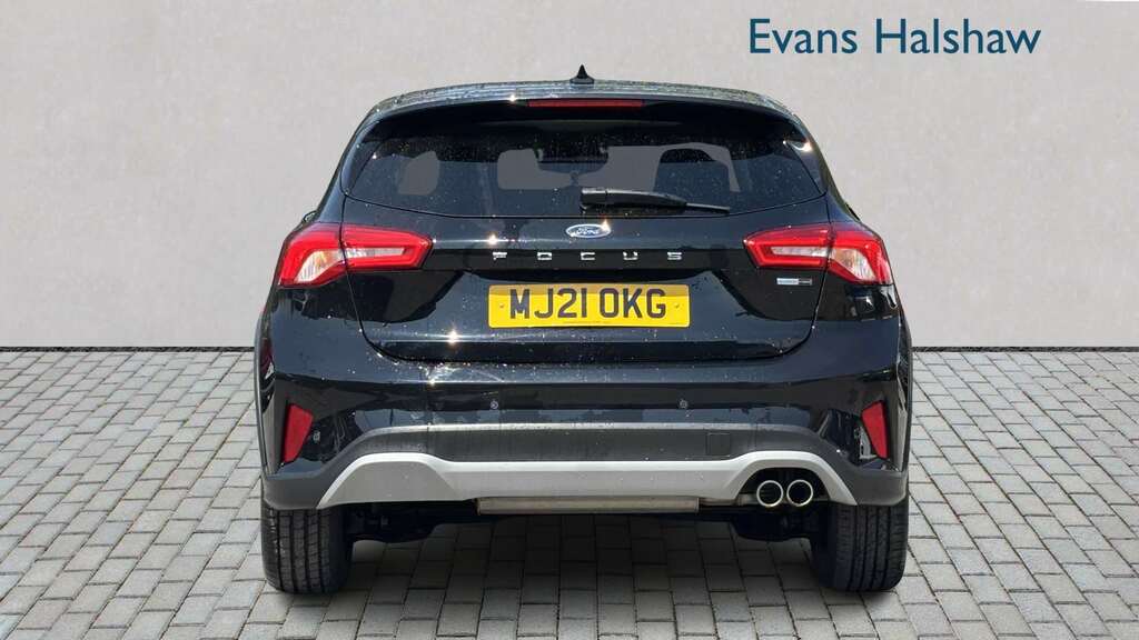 Ford Focus 1.0 Ecoboost Hybrid Mhev 125 Active X Edition MJ21OKG Black #4
