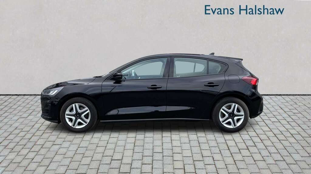 Ford Focus 1.0 Ecoboost Trend 2022 SA22UBF Black #2