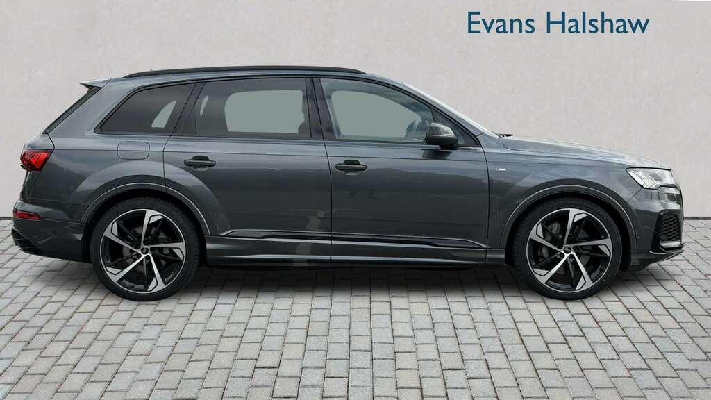 Audi Q7 55 Tfsi Quattro Black Edition Tiptronic 2022 YK22ZHX Grey #3