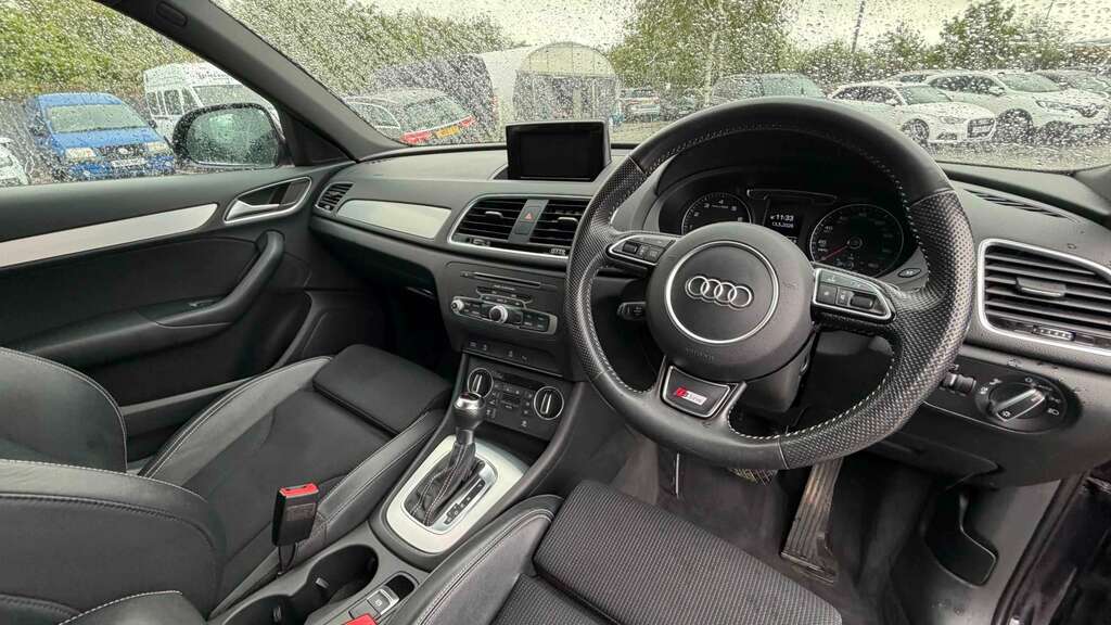 Audi Q3 1.4T Fsi S Line Edition S Tronic 2017 YS67YMV Purple #3