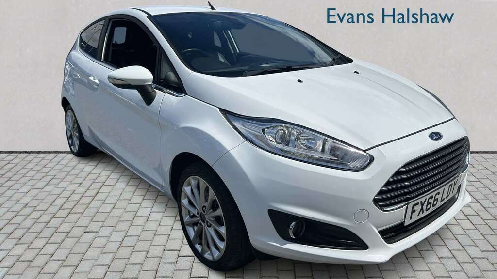 Ford Fiesta 1.0 Ecoboost Titanium X 2016 FX66LDY White #2