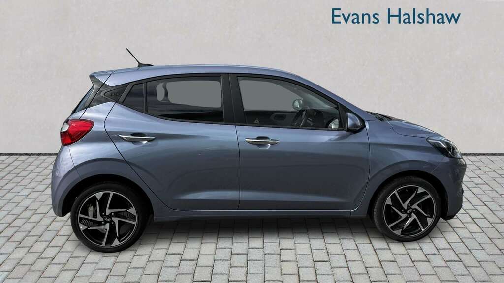 Hyundai I10 1.2 79 Premium Nav 2024 Blue #4