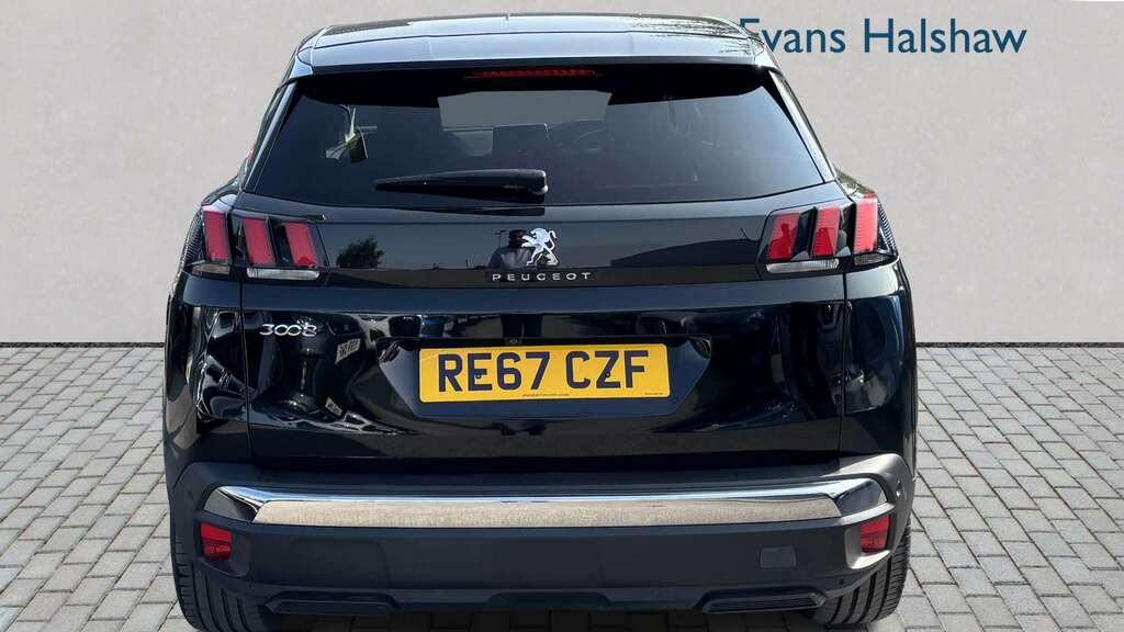 Peugeot 3008 1.2 Puretech Allure Eat6 2017 RE67CZF Black #4