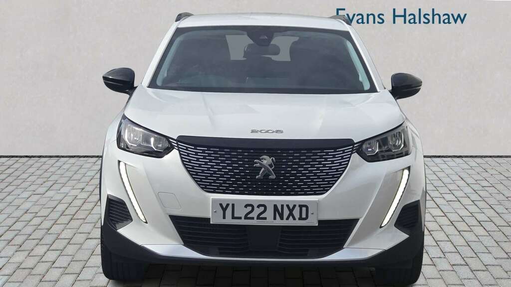 Peugeot 2008 1.2 Puretech 130 Allure Premium Eat8 2022 YL22NXD White #2
