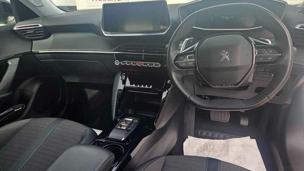 Peugeot 2008 1.2 Puretech 130 Allure Premium Eat8 2022 YL22NXD White #5
