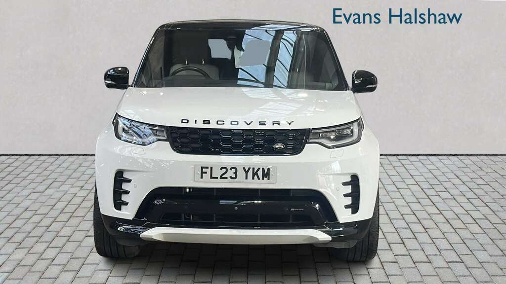 Land Rover Discovery 3.0 D250 R-dynamic Se 2023 FL23YKM White #4