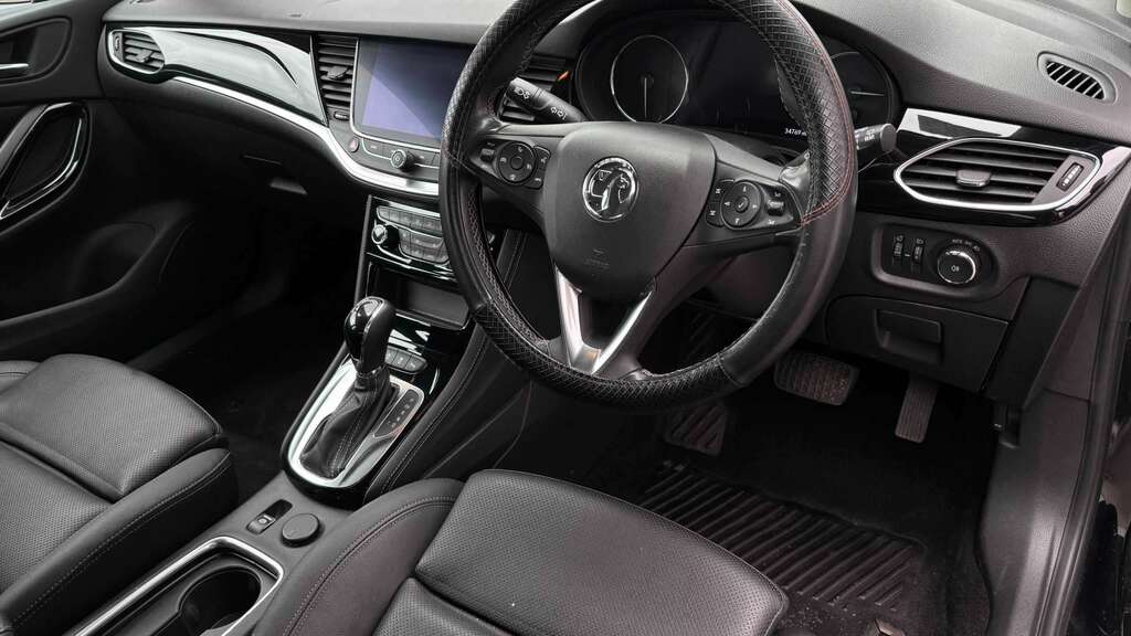 Vauxhall Astra 1.5 Turbo D Elite Nav Premium 2021 Black #4