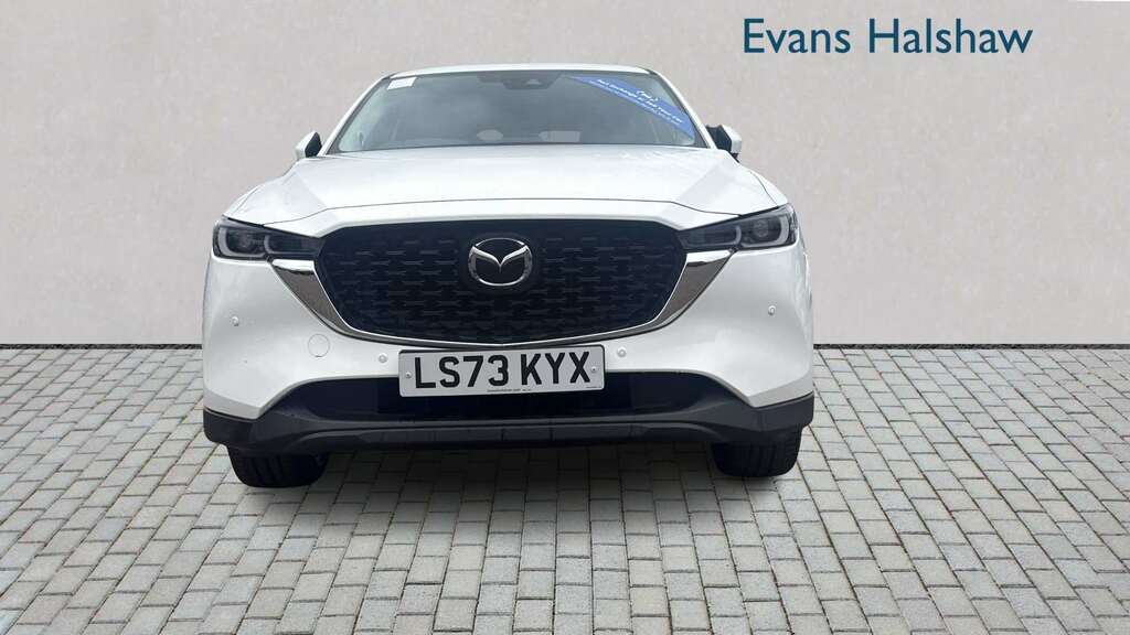 Mazda CX-5 2.0 E-skyactiv G Mhev Exclusive-line 2023 LS73KYX White #4