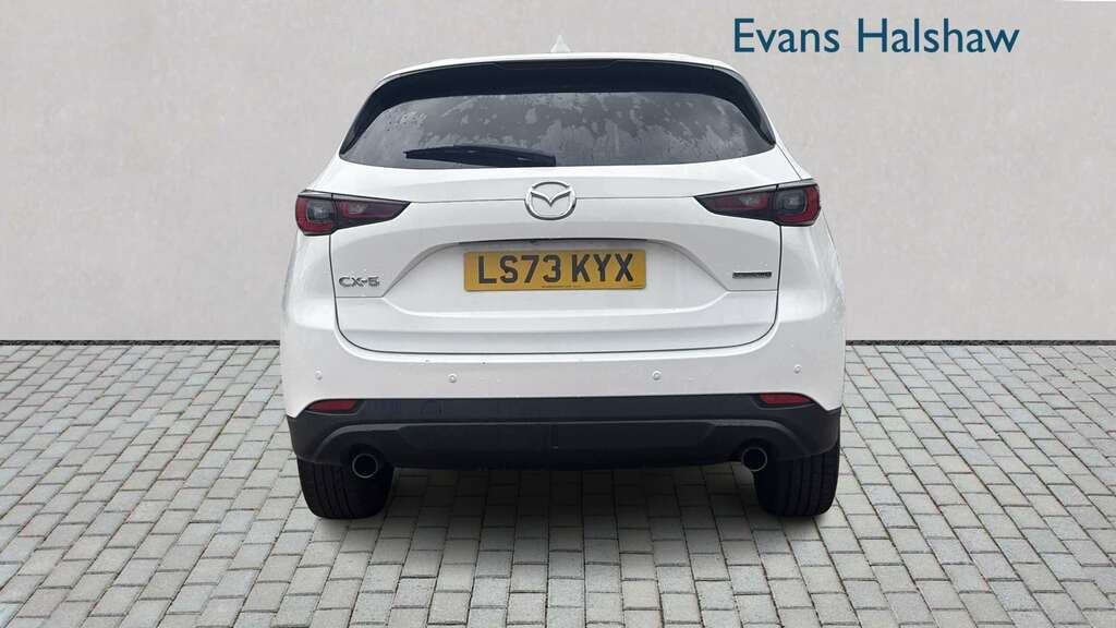 Mazda CX-5 2.0 E-skyactiv G Mhev Exclusive-line 2023 LS73KYX White #5