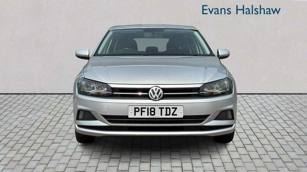 Volkswagen Polo 1.0 Tsi 95 Se 2018 PF18TDZ Silver #4