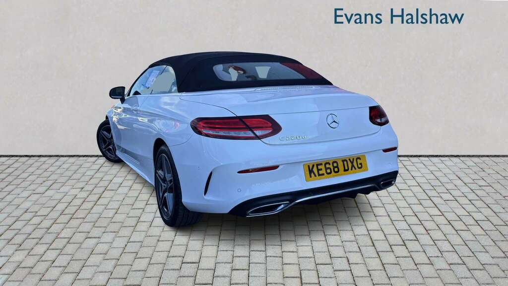 Mercedes-Benz C Class C220d Amg Line 9G-tronic 2018 White