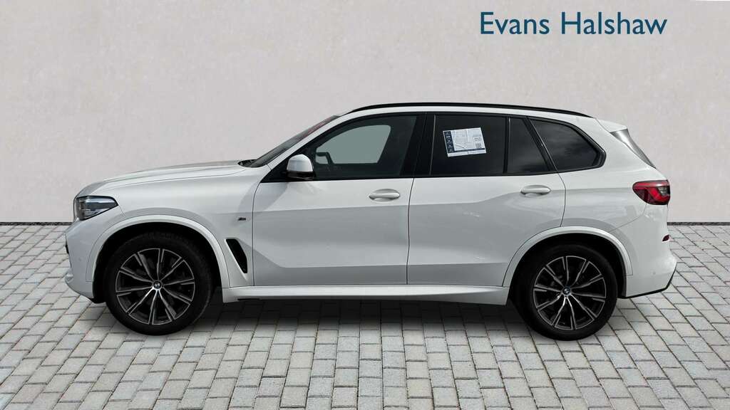 BMW X5 Xdrive30d M Sport 2020 YN20VTF White #2