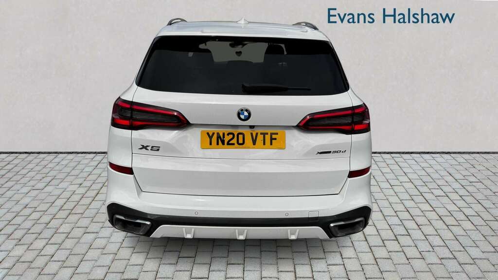 BMW X5 Xdrive30d M Sport 2020 YN20VTF White #4
