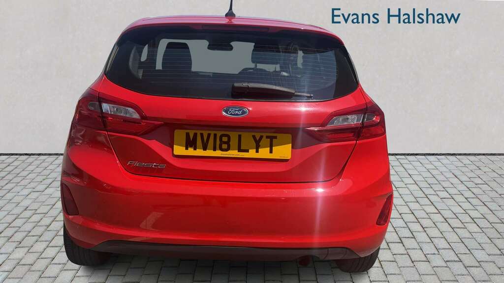 Ford Fiesta 1.1 Style 2018 Red #5